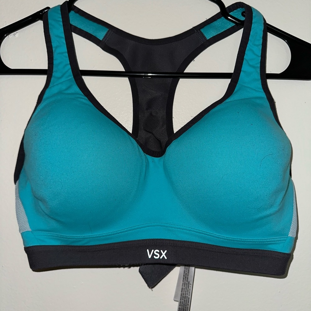 Victoria Secret Sports bra